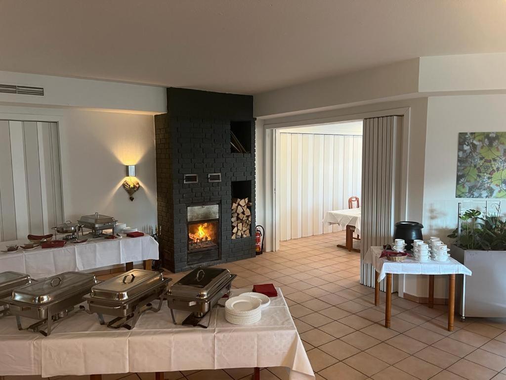 Hotel Alt-Holzhausen Bad Pyrmont Bagian luar foto