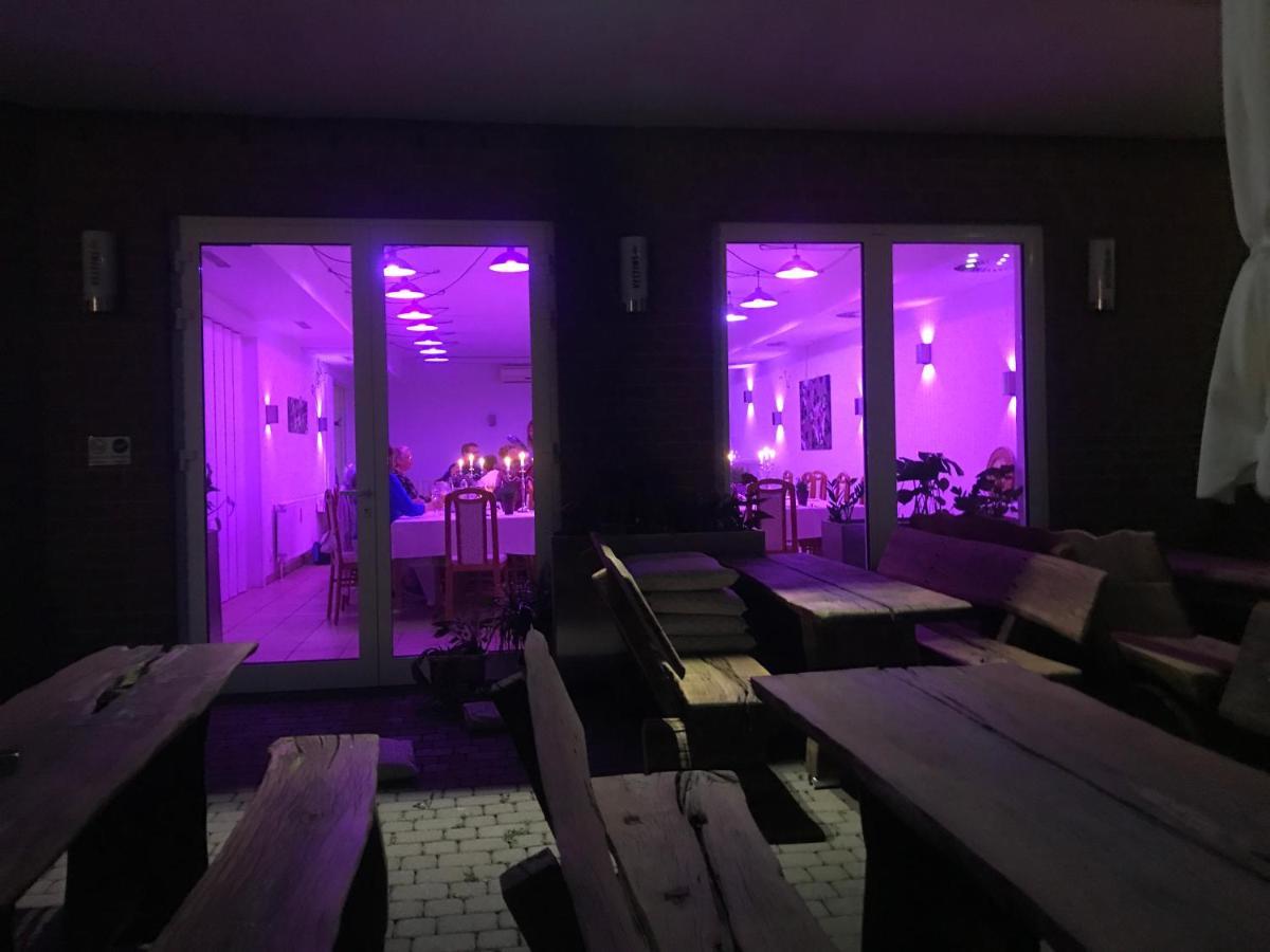 Hotel Alt-Holzhausen Bad Pyrmont Bagian luar foto