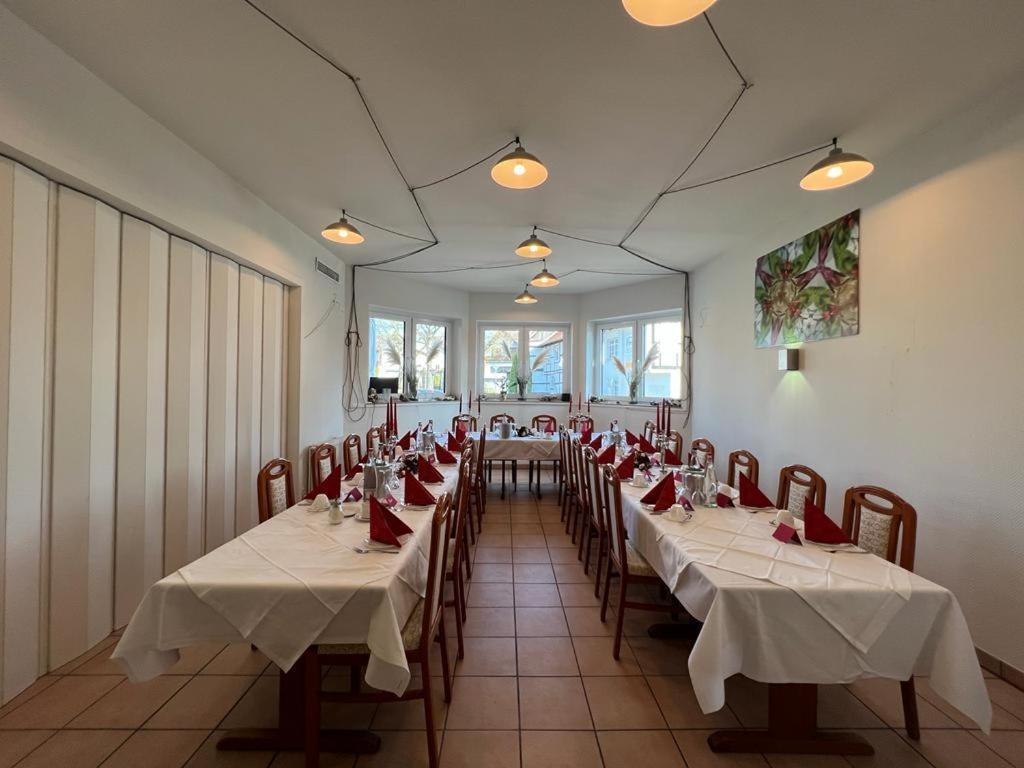 Hotel Alt-Holzhausen Bad Pyrmont Bagian luar foto