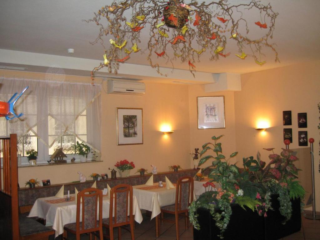 Hotel Alt-Holzhausen Bad Pyrmont Bagian luar foto