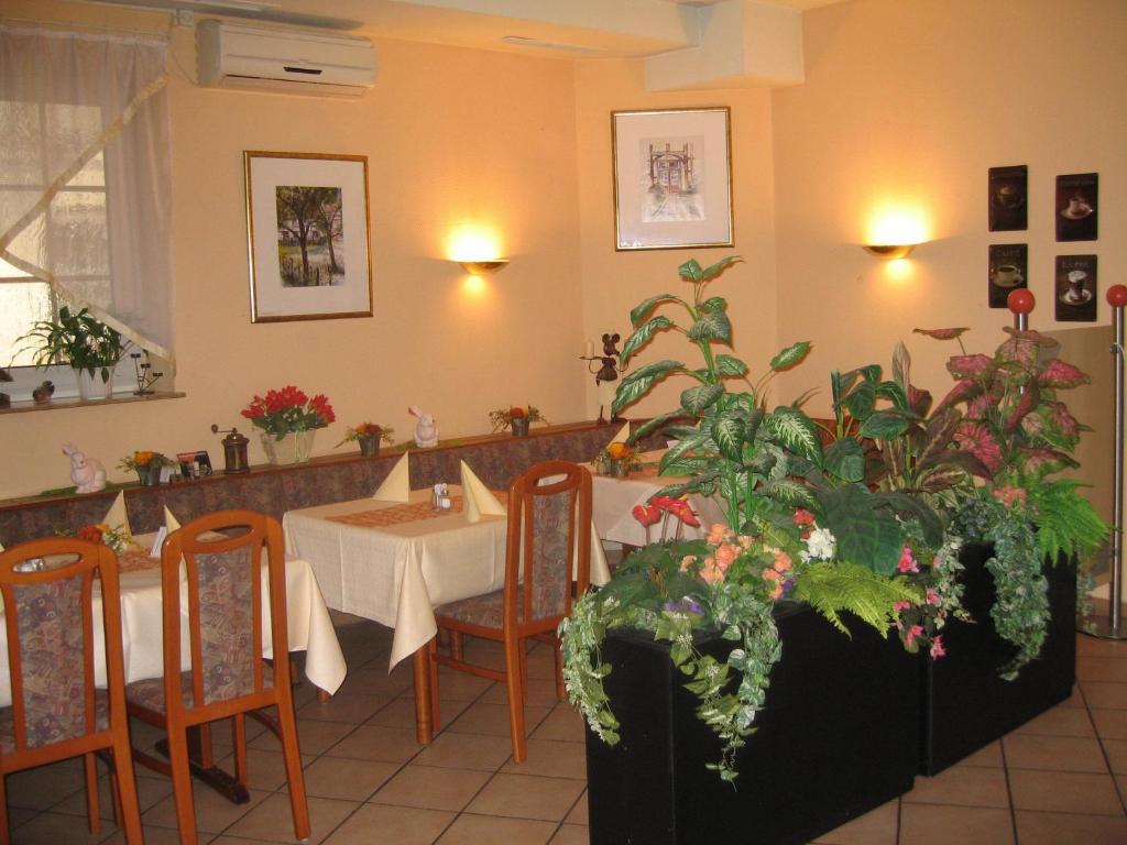 Hotel Alt-Holzhausen Bad Pyrmont Bagian luar foto